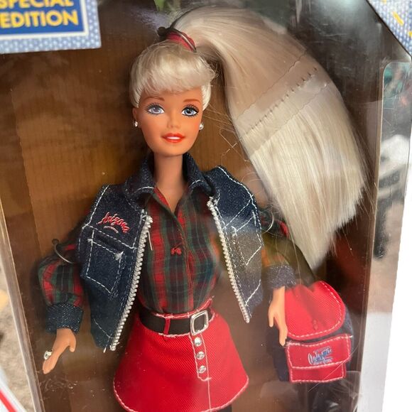 Barbie The Original Arizona Jean Company 1997‎ Mattel #18020 NRFB Denim Backpack - Picture 3 of 8